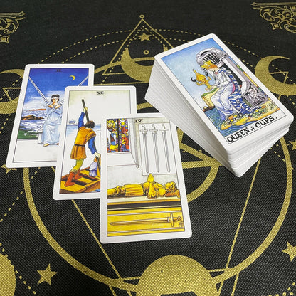 Classic Rider Tarot Cards in Spanish Version